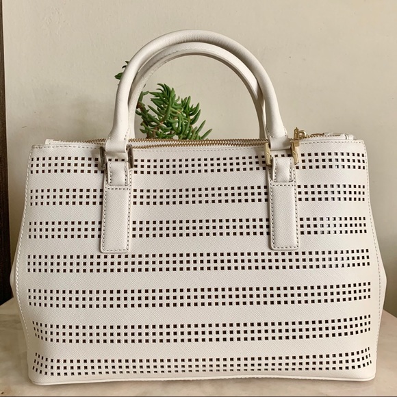NWt tory burch perforated double zip tote - Picture 2 of 5